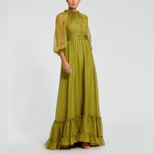 MAC DUGGAL Chiffon Ruched Illusion Raglan Sleeve Ruffled Gown